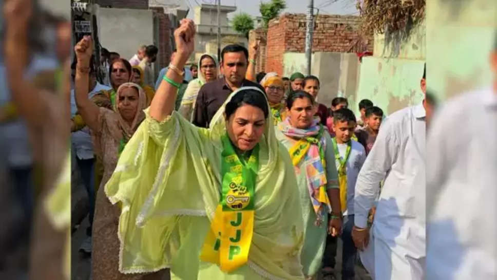 uchana kalan , haryana ,jind ,jjp , naina chautala , kisan , protested ,jjp news ,haryana News ,naina chautala protested ,naina chautala news ,naina chautala latest news ,jjp latest news , jind latest news ,haryana latest News ,हरियाणा की ताज़ा खबर, ताज़ा खबरें , lok sabha election 2024 , नैना चौटाला का विरोध , 