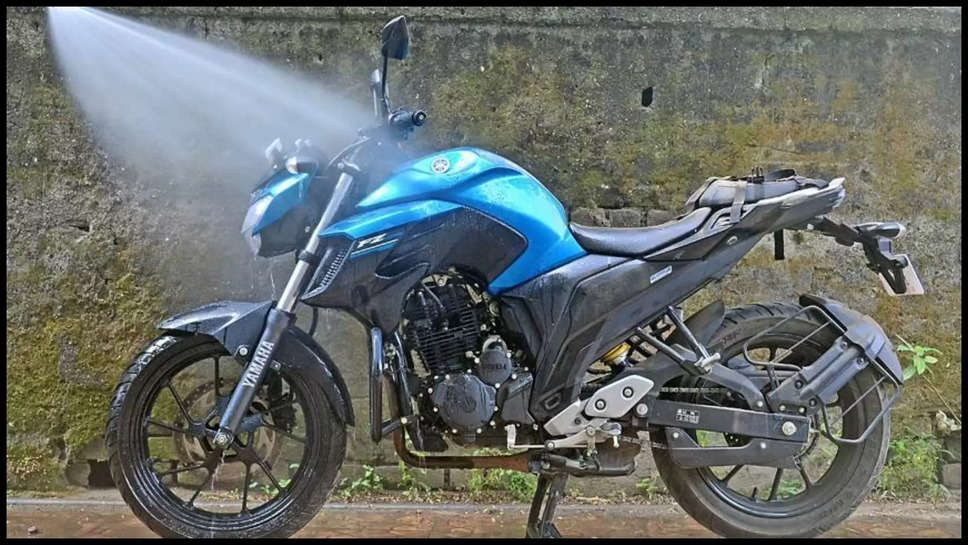 Bike care tips,bike tips,shine up Bike,auto, How to shine up Bike, shine up Bike, How to shine up your Bike, Bike care, Bike tips, Bike color saving tips,बाइक को कैसे चमकाएं, बाइक की शाइनिंग, बाइक को शाइनी कैसे बनाएं, बाइक केयर, बाइक की देखभाल, बाइक की देखभाल कैसे करें, मोटरसाइकिल ,हिंदी न्यूज़,Bike Maintenance, Bike Maintenance tips, these are tips to keep your bike brand new, auto news, auto news hindi , automobile news 